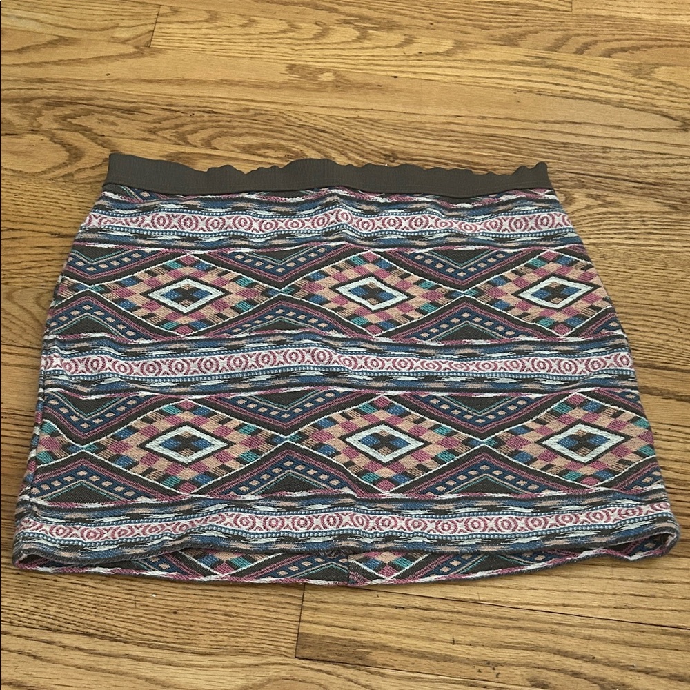 American Eagle Outfitters Geometric Mini Skirt - Multicolor